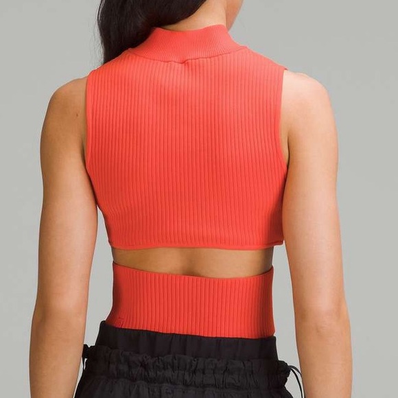 Lululemon Open Back Half-Zip Sleeveless Sweater Shirt Size Small Burnt Orange - Picture 6 of 6